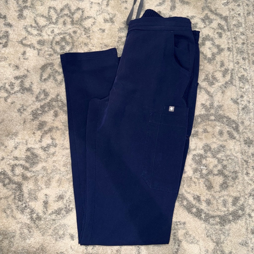 Figs Women's Navy Skinny Pants